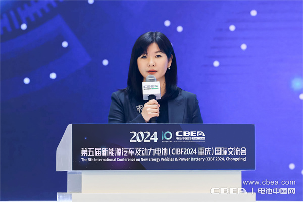 動(dòng)力電池應用分會(huì )秘書(shū)長(cháng)/電池中國網(wǎng)CEO張雨主持