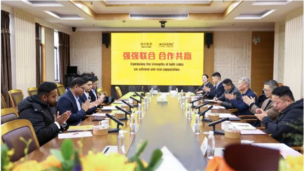 超威集團與孟加拉國Walton集團簽訂戰略合作協(xié)議
